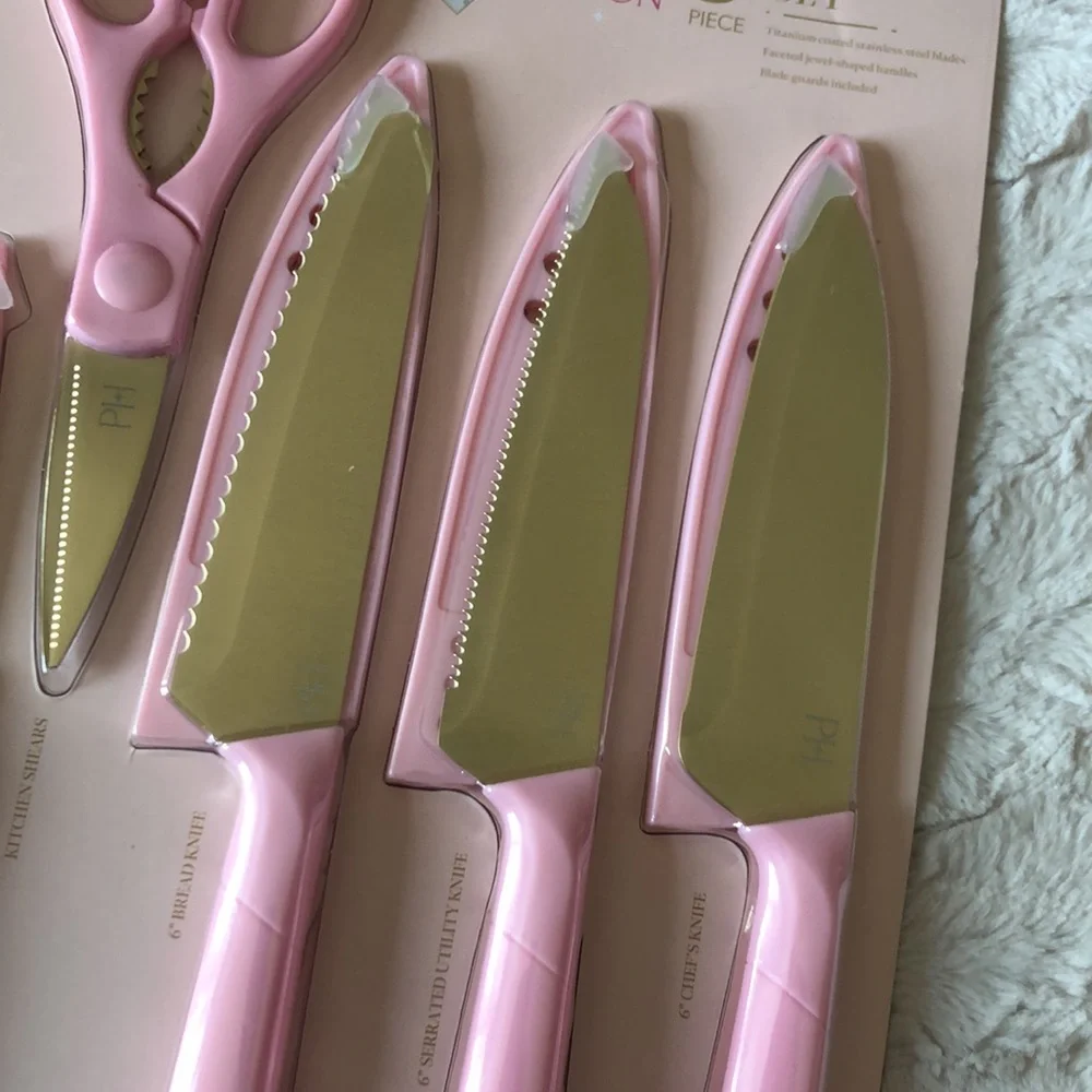 Paris Hilton Pink 5-Piece Kitchen Knife and Scissors Set